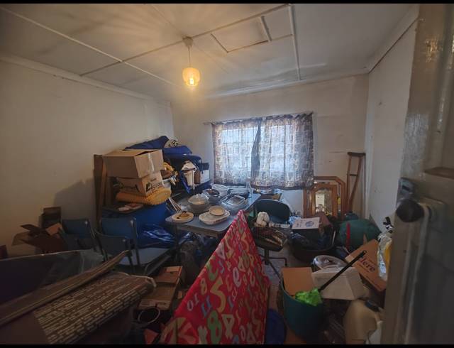 3 BEDROOM FREESTANDING FOR SALE IN GERMISTON SOUTH